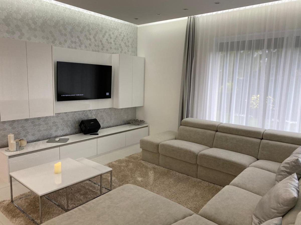 Apartment Amira & Wellness Nagykallo